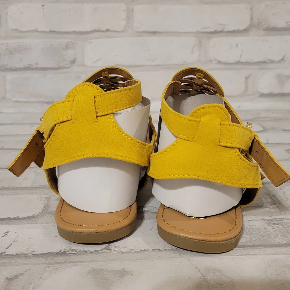 Designer Gladiator Sandals - Picture 3 of 5